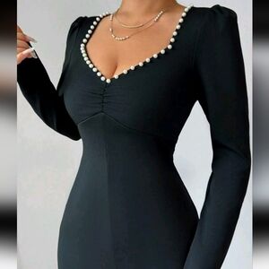 Women's Long Sleeve Mid-Length Dress With Pearl Collar Decoration